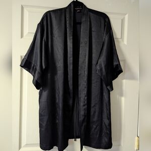 Victoria's Secret Satin Black Short Robe Sleepwear Pajama Lingerie Lounge Silky